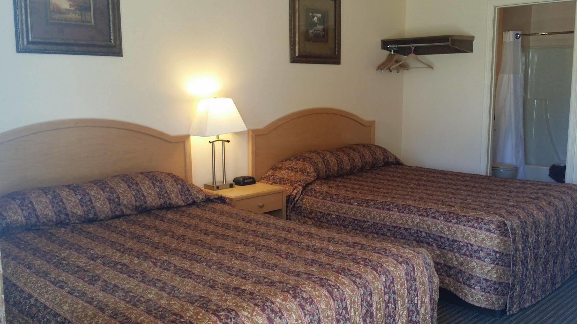 Horizon Inn & Steakhouse Valleyview Dış mekan fotoğraf